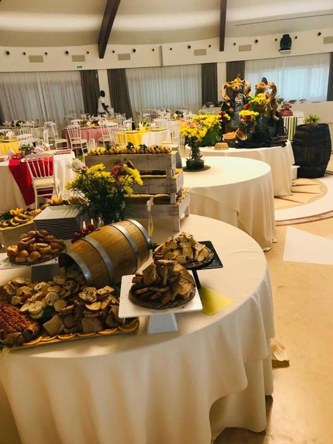 Sunshine Club Hotel Centro Benessere Ricadi Bagian luar foto