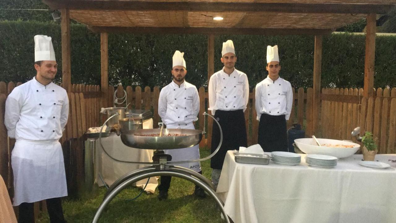 Sunshine Club Hotel Centro Benessere Ricadi Bagian luar foto